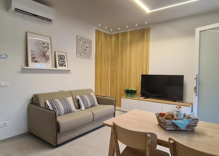 Vista Mare 50 Villamarina شقة