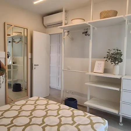 Vista Mare 50 Villamarina 公寓 *