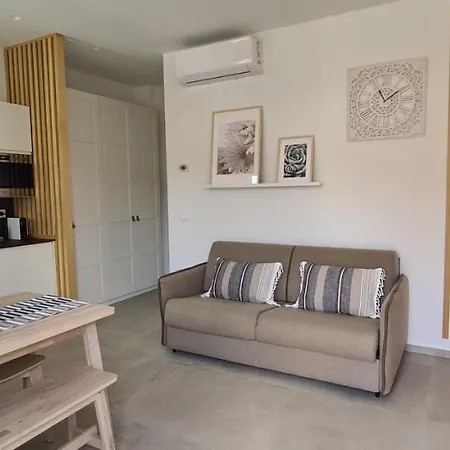 Appartamento Vista Mare 50 Villamarina
